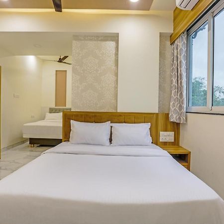 Sai Sagar Lodging & Boarding Ulhāsnagar 외부 사진