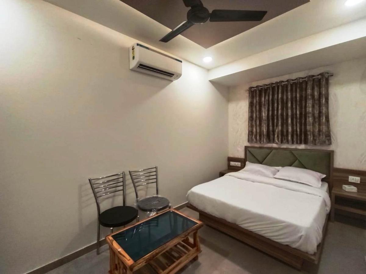Sai Sagar Lodging & Boarding Ulhāsnagar 외부 사진