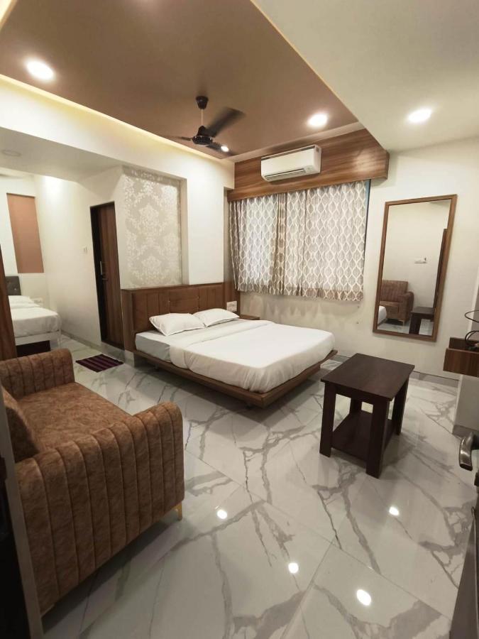 Sai Sagar Lodging & Boarding Ulhāsnagar 외부 사진