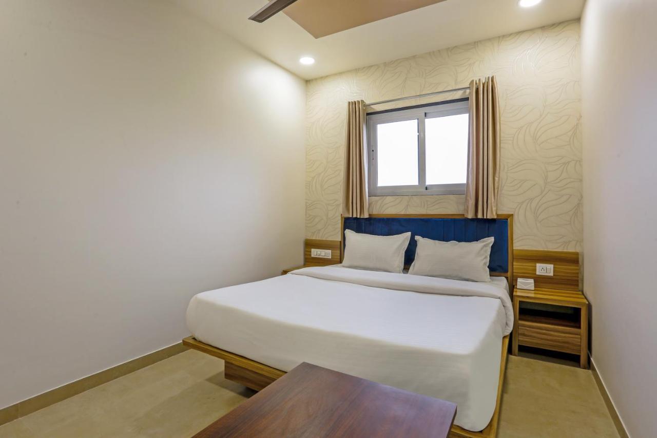 Sai Sagar Lodging & Boarding Ulhāsnagar 외부 사진