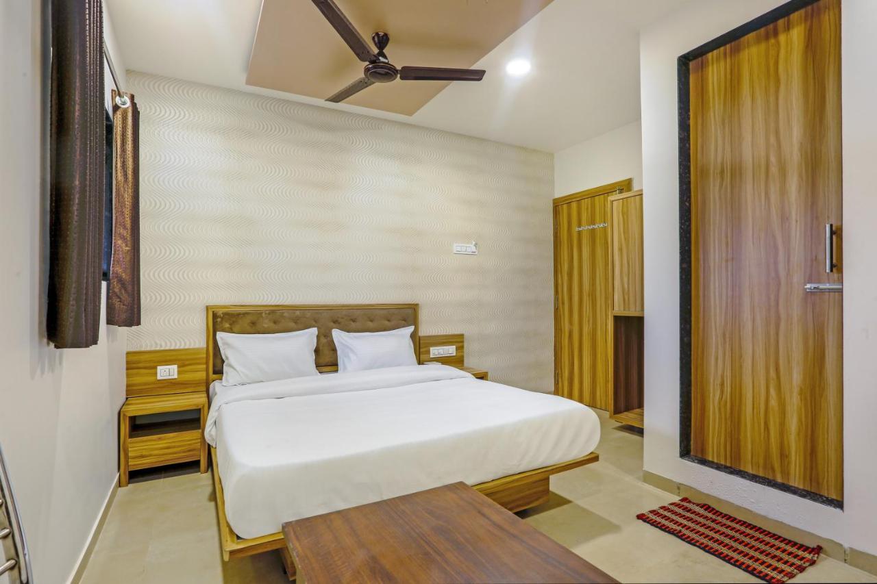 Sai Sagar Lodging & Boarding Ulhāsnagar 외부 사진